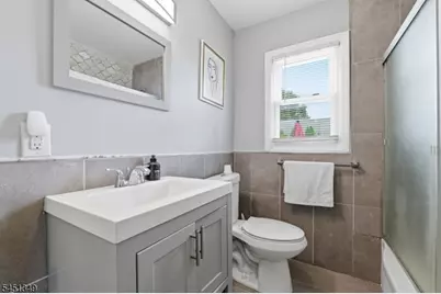 63 Johnson St, Clifton, NJ 07014 - Photo 18