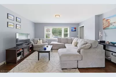 63 Johnson St, Clifton, NJ 07014 - Photo 2