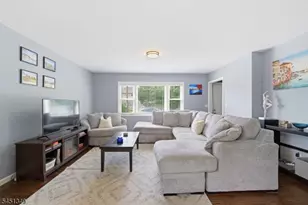 63 Johnson St, Clifton, NJ 07014 - Photo 2
