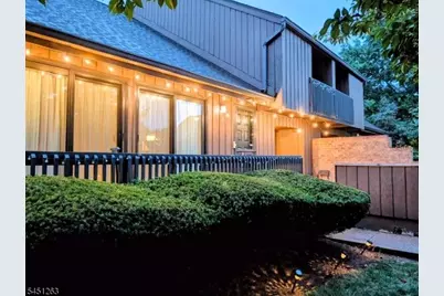 50 Kingsberry Dr, Franklin Township, NJ 08873 - Photo 2