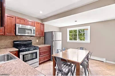 75 Clinton Pl, Hackensack, NJ 07601 - Photo 26