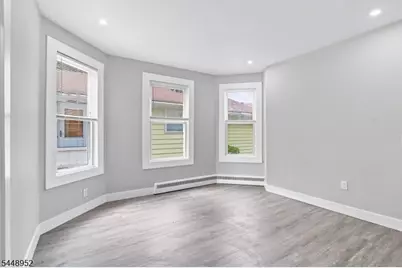 75 Clinton Pl, Hackensack, NJ 07601 - Photo 14