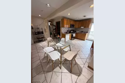 35 Ralph St, Belleville, NJ 07109 - Photo 8