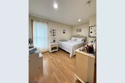 35 Ralph St, Belleville, NJ 07109 - Photo 4