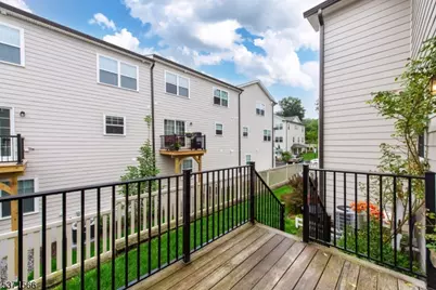 6 Elm St #3, Madison, NJ 07940 - Photo 8