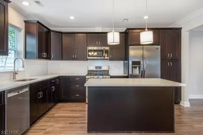 6 Elm St #3, Madison, NJ 07940 - Photo 6