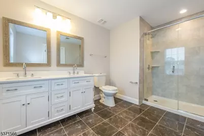 6 Elm St #3, Madison, NJ 07940 - Photo 16
