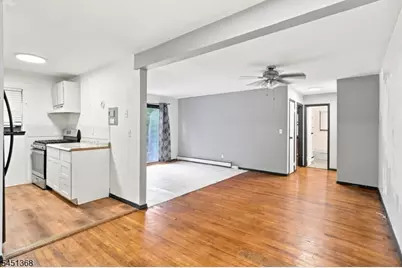 401 US Highway 22 Unit B16U1, North Plainfield, NJ 07060 - Photo 4