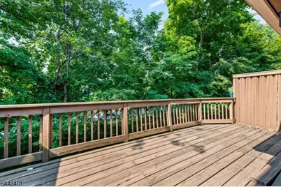 22 Village Green Ct, South Orange Village Twp., NJ 07079 - Photo 18