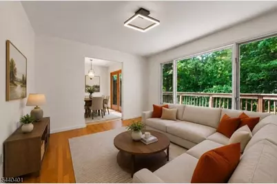 22 Village Green Ct, South Orange Village Twp., NJ 07079 - Photo 22