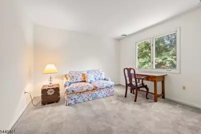 22 Village Green Ct, South Orange Village Twp., NJ 07079 - Photo 30