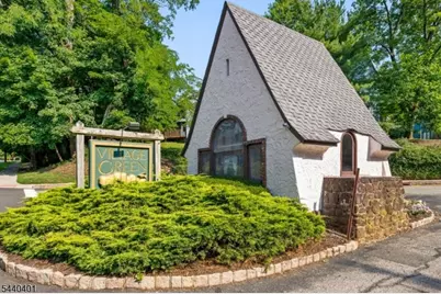 22 Village Green Ct, South Orange Village Twp., NJ 07079 - Photo 1