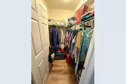 107 Stratford Pl, Bridgewater, NJ 08805 - Photo 10