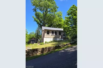 3 Carolina Ave, Jefferson Township, NJ 07849 - Photo 1