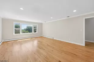 33 Lotz Ave, North Haledon, NJ 07508 - Photo 6