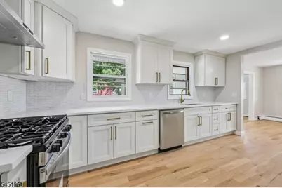 33 Lotz Ave, North Haledon, NJ 07508 - Photo 10