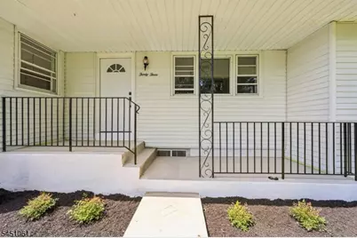 33 Lotz Ave, North Haledon, NJ 07508 - Photo 4
