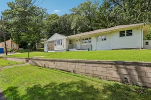 33 Lotz Ave, North Haledon, NJ 07508 - Photo 1