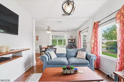 30 Genevieve Ave, Hawthorne, NJ 07506 - Photo 6