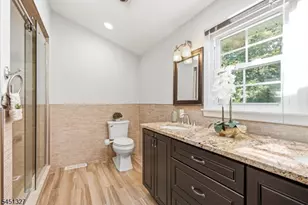 12 Medford Rd, Parsippany, NJ 07950 - Photo 18