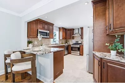 12 Medford Rd, Parsippany, NJ 07950 - Photo 6