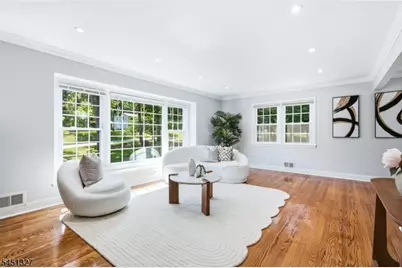 12 Medford Rd, Parsippany, NJ 07950 - Photo 4