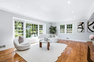 12 Medford Rd, Parsippany, NJ 07950 - Photo 4