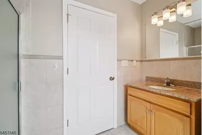 141 Walnut St #2, Montclair, NJ 07042 - Photo 24