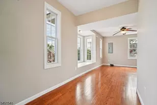 141 Walnut St, Montclair, NJ 07042 - Photo 6