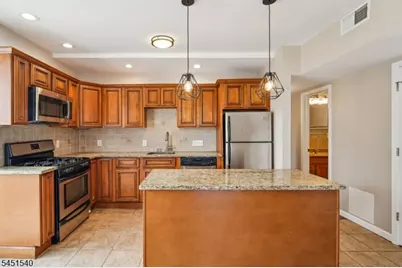 141 Walnut St #2, Montclair, NJ 07042 - Photo 12