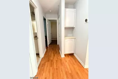 551 Clubhouse-4, Union Township, NJ 07083 - Photo 6