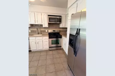 551 Clubhouse-4, Union Township, NJ 07083 - Photo 12