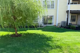 551 Clubhouse-4, Union Township, NJ 07083 - Photo 4