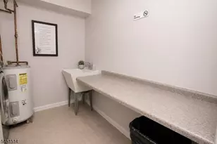 1906 Paterson Plank Rd Unit, North Bergen, NJ 07047 - Photo 18