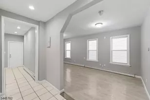 318 Grove St, Newark, NJ 07103 - Photo 4