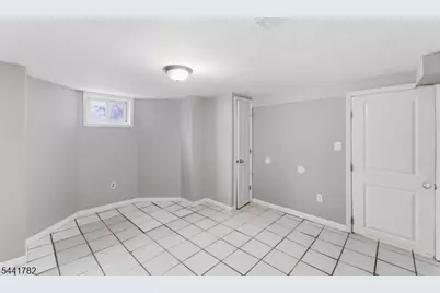 318 Grove St, Newark, NJ 07103 - Photo 14