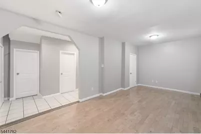 318 Grove St, Newark, NJ 07103 - Photo 2
