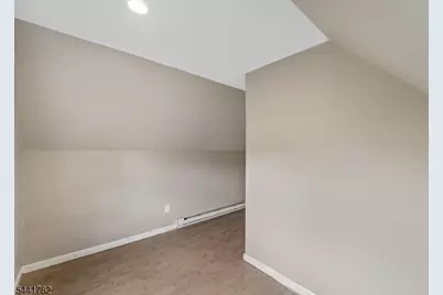 318 Grove St, Newark, NJ 07103 - Photo 22