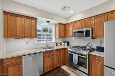 179 Roseland Ave #12, Caldwell Boro Twp., NJ 07006 - Photo 8