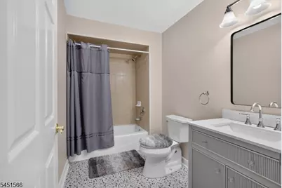 179 Roseland Ave #12, Caldwell Boro Twp., NJ 07006 - Photo 10