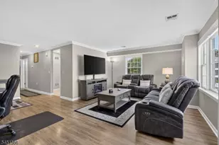 179 Roseland Ave, Caldwell Boro Twp., NJ 07006 - Photo 2