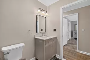 179 Roseland Ave, Caldwell Boro Twp., NJ 07006 - Photo 8