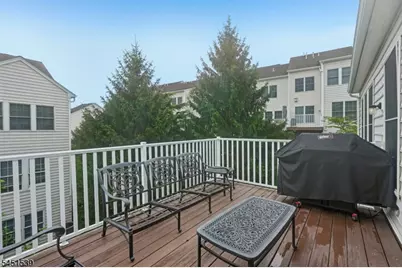 2 Constitution Ln, Totowa, NJ 07512 - Photo 30