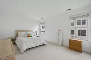 2 Constitution Ln, Totowa, NJ 07512 - Photo 20