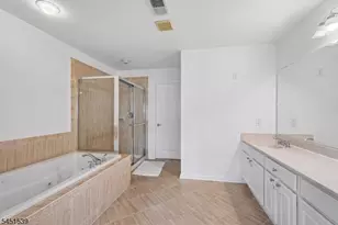 2 Constitution Ln, Totowa, NJ 07512 - Photo 24