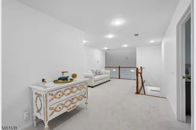 2 Constitution Ln, Totowa, NJ 07512 - Photo 24