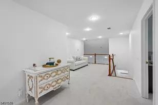 2 Constitution Ln, Totowa, NJ 07512 - Photo 26
