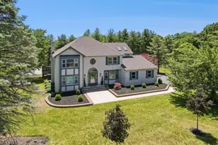 45 Adams Dr, Montgomery Township, NJ 08502 - Photo 2