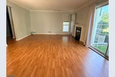 551 Clubhouse Ct U-4, Union Township, NJ 07083 - Photo 10