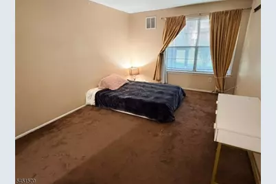551 Clubhouse Ct U-4, Union Township, NJ 07083 - Photo 18